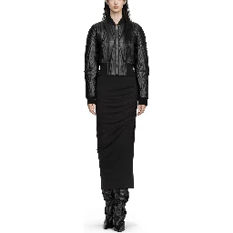 SKIRT WITH SIDE SLIT