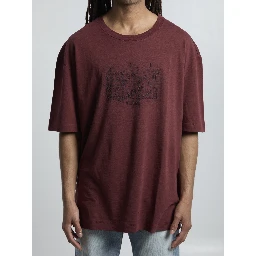 Ultra-oversize T-shirt