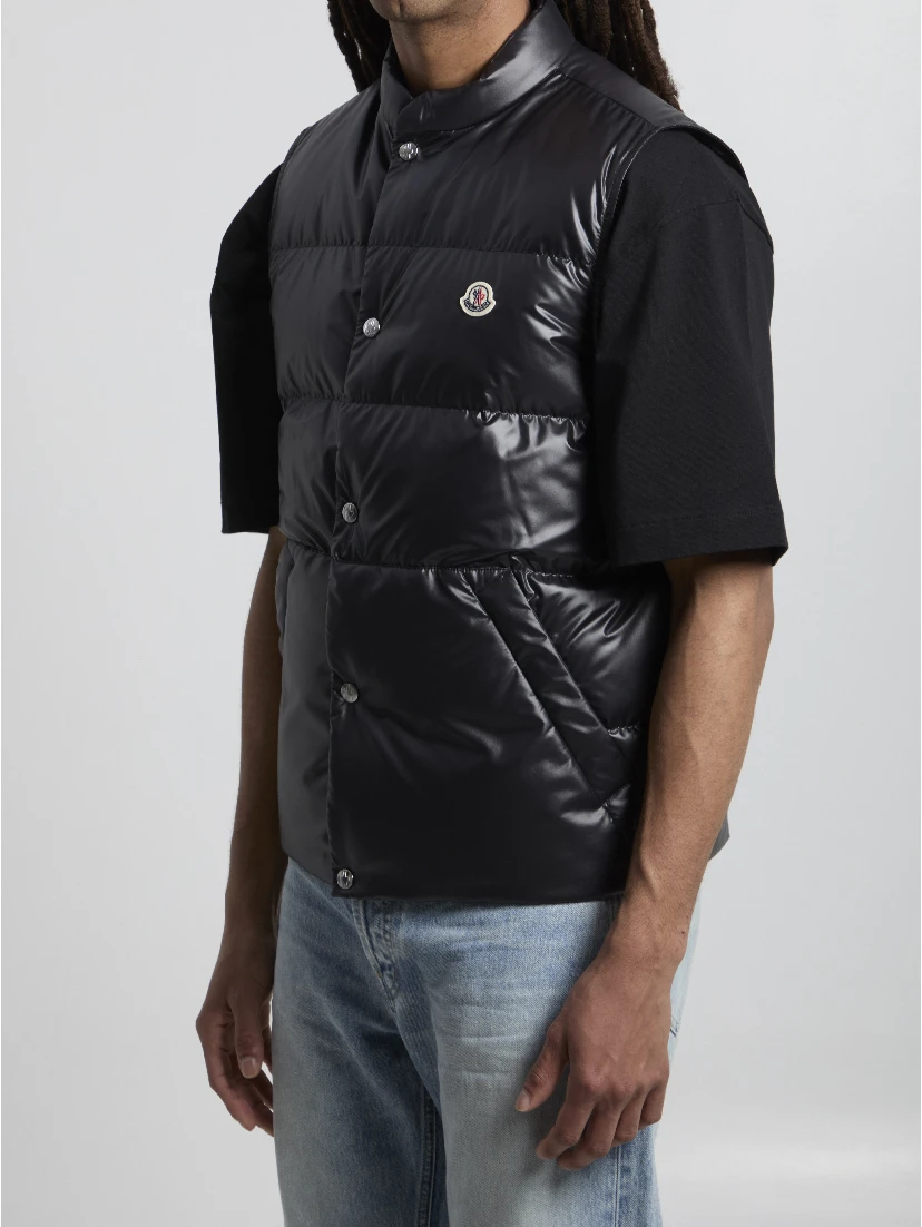 Restigo vest