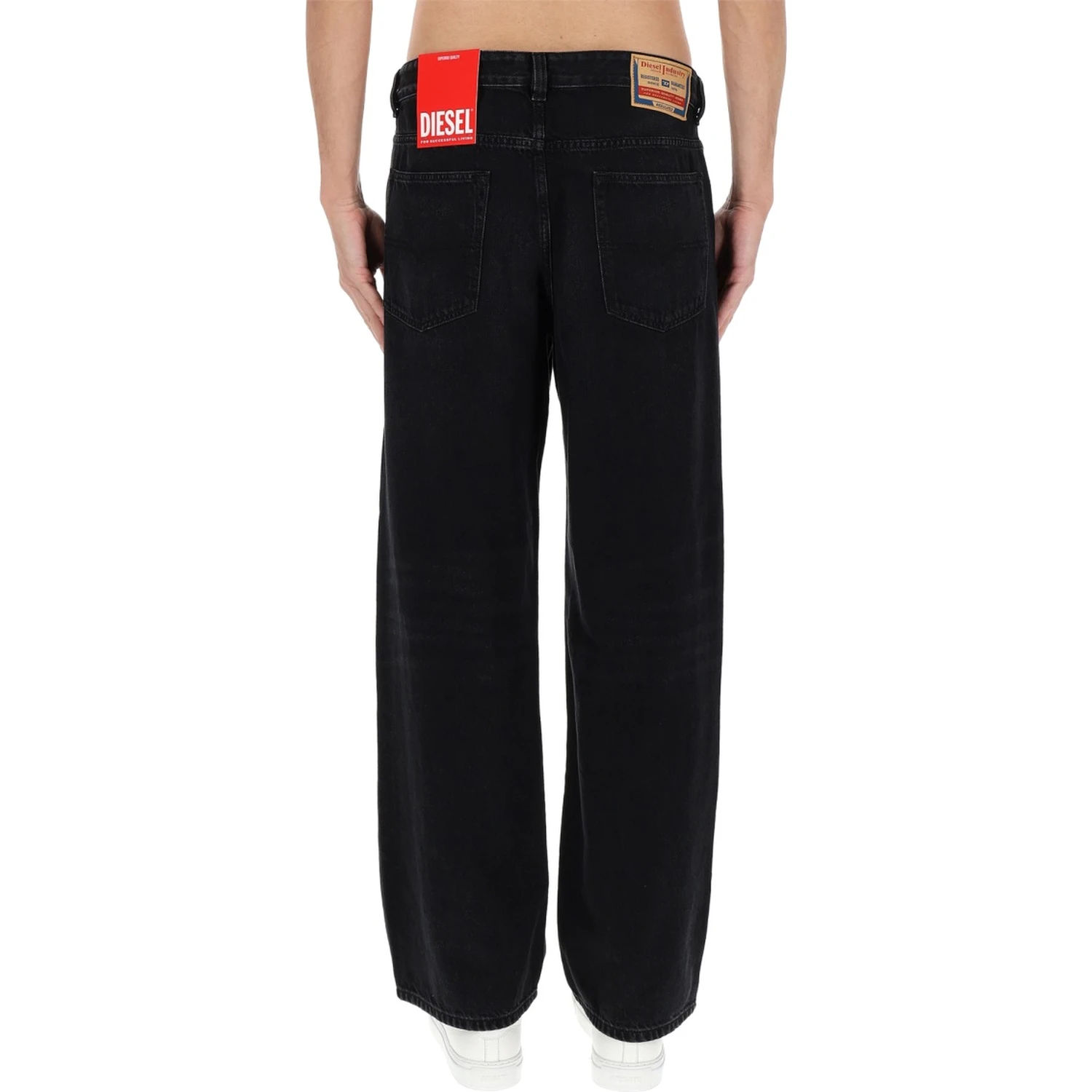 "2001 D-MACRO" JEANS