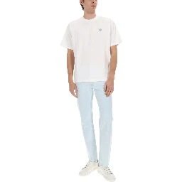 جينز من الدنيم