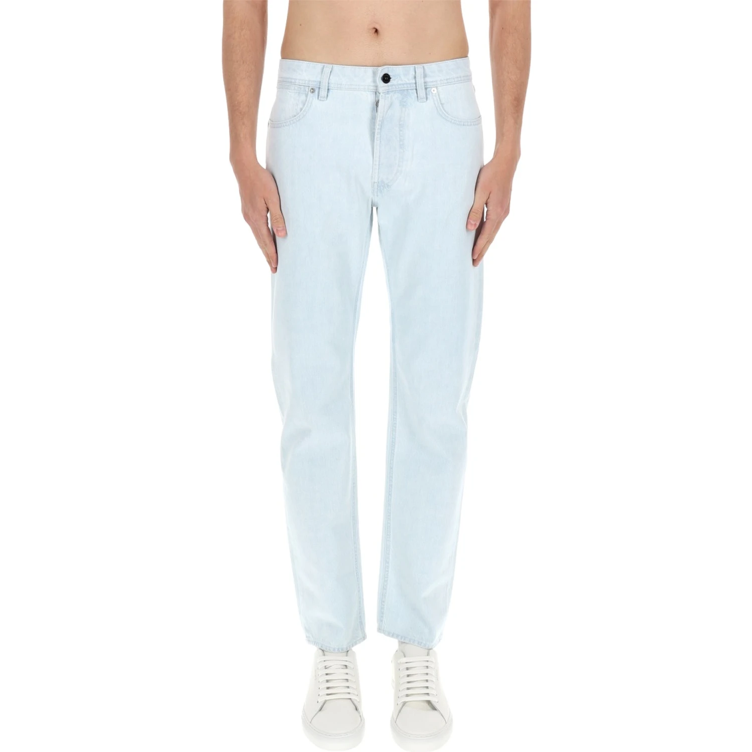 JEANS IN DENIM
