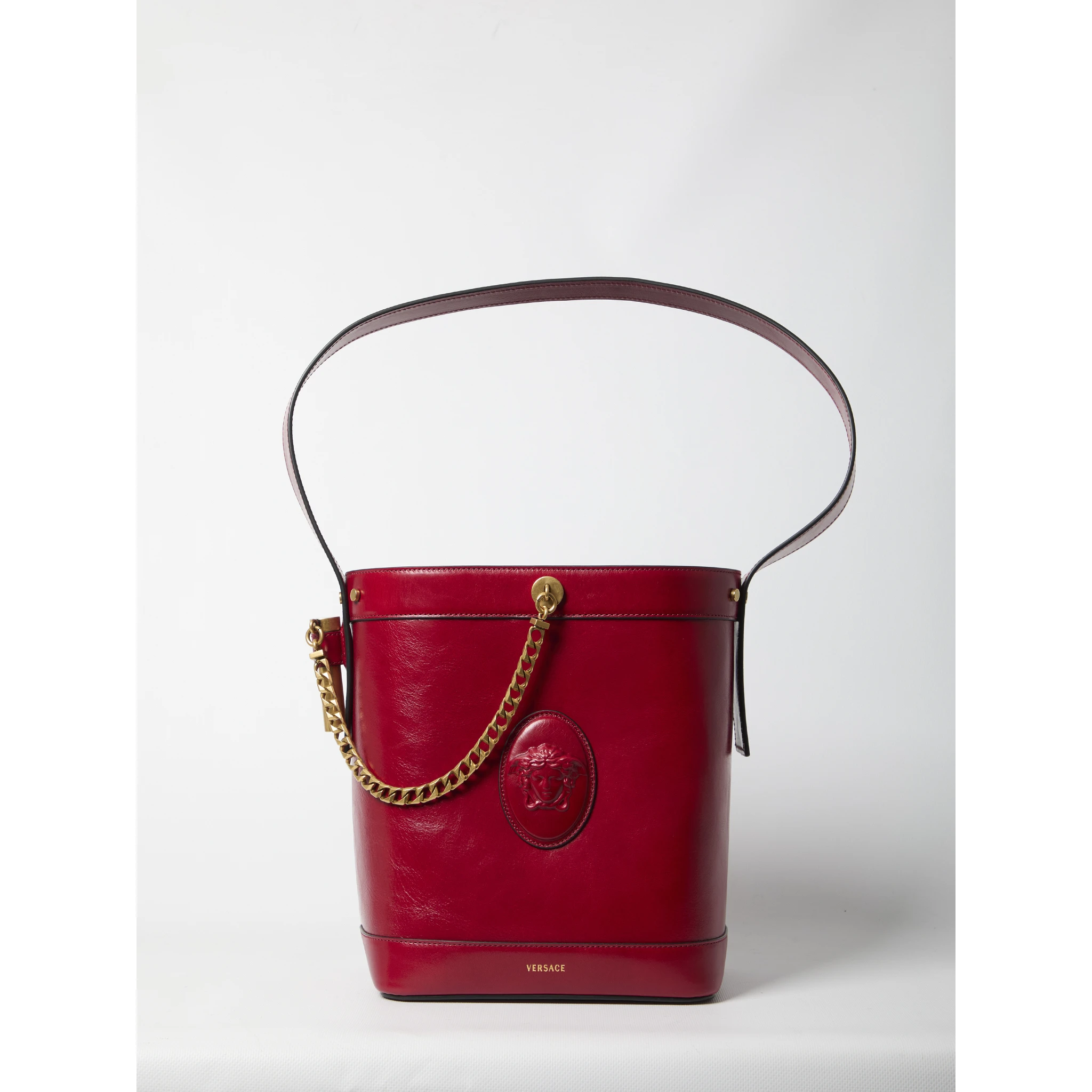 Medusa bucket bag