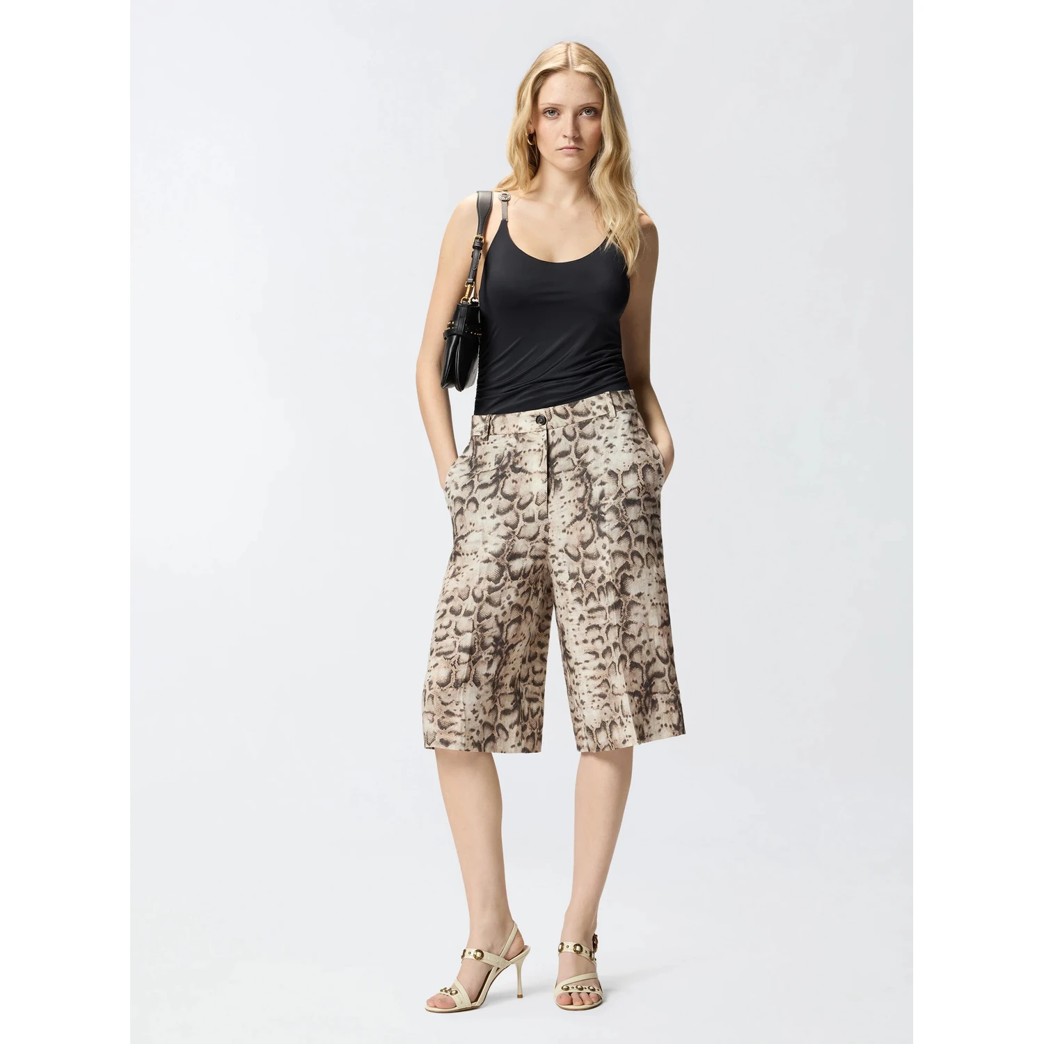 PINKO CATTOLICA bermuda shorts