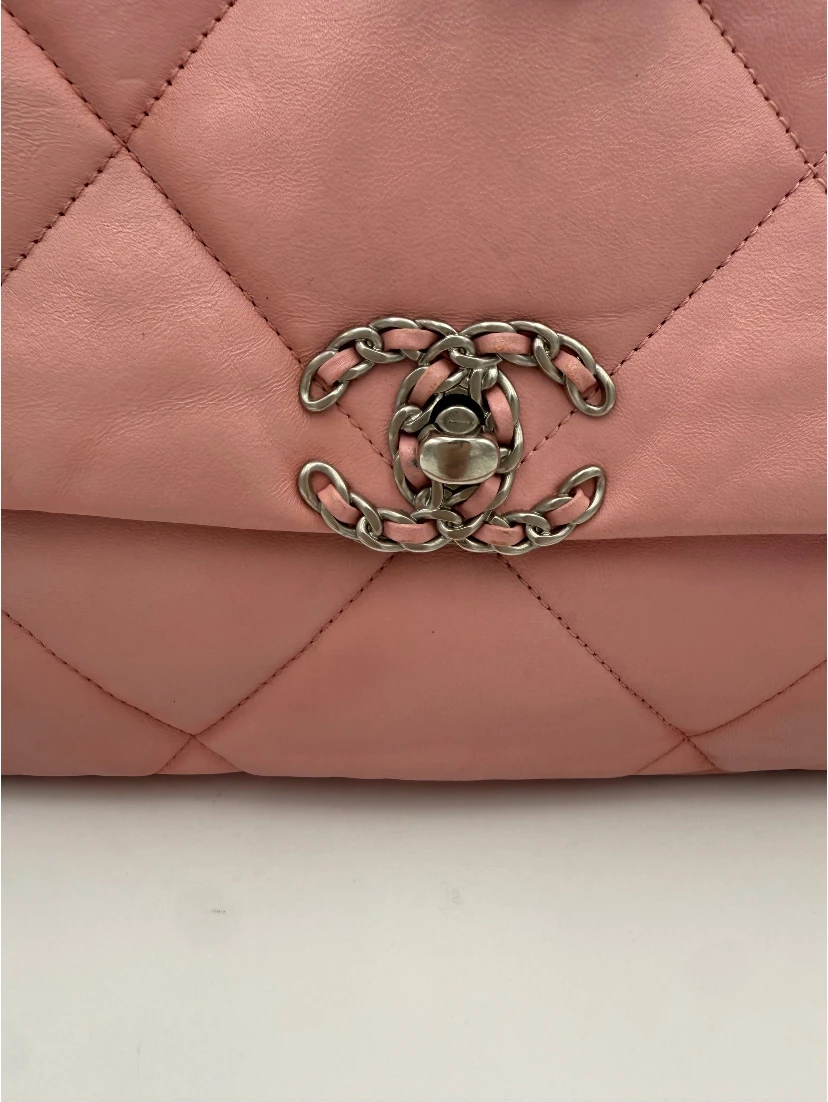 CHANEL 19 Medium Pink Handbag