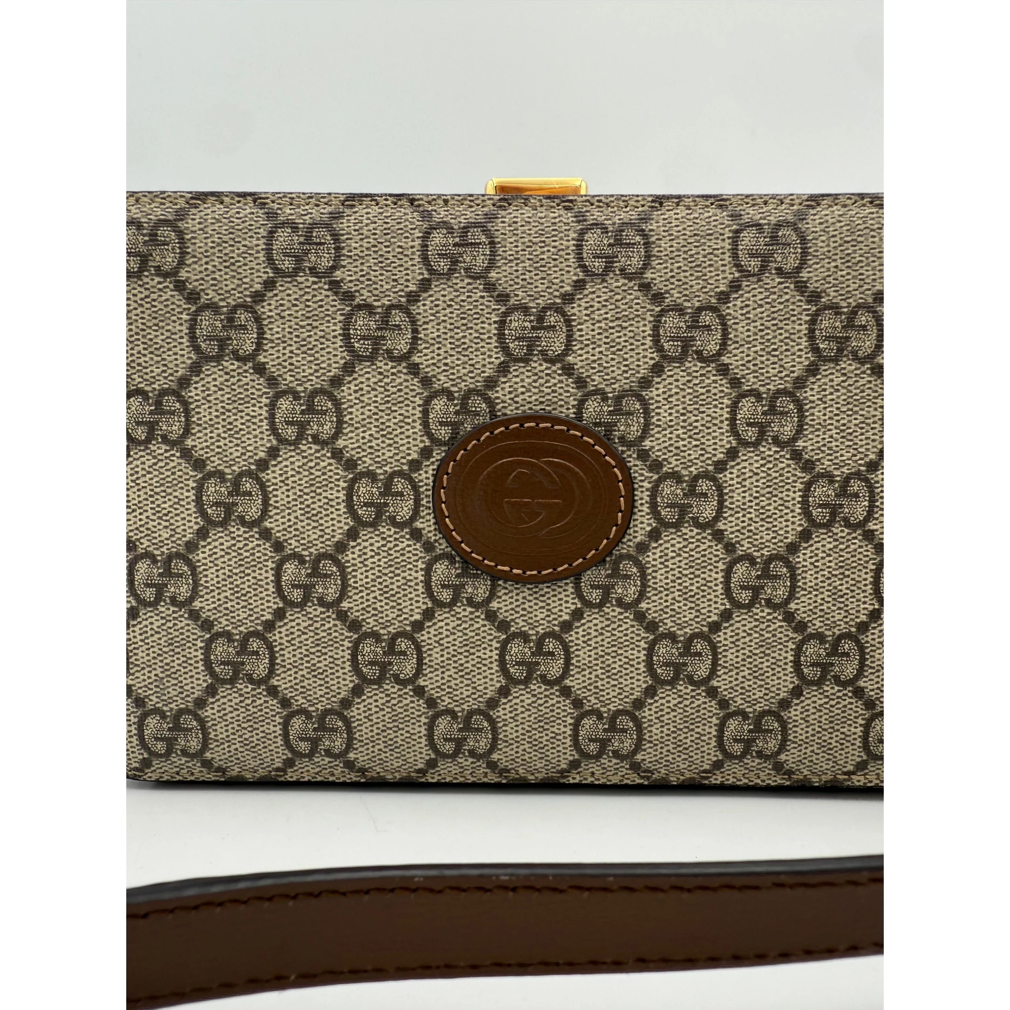 GUCCI TRUNK GG Supreme Trunk