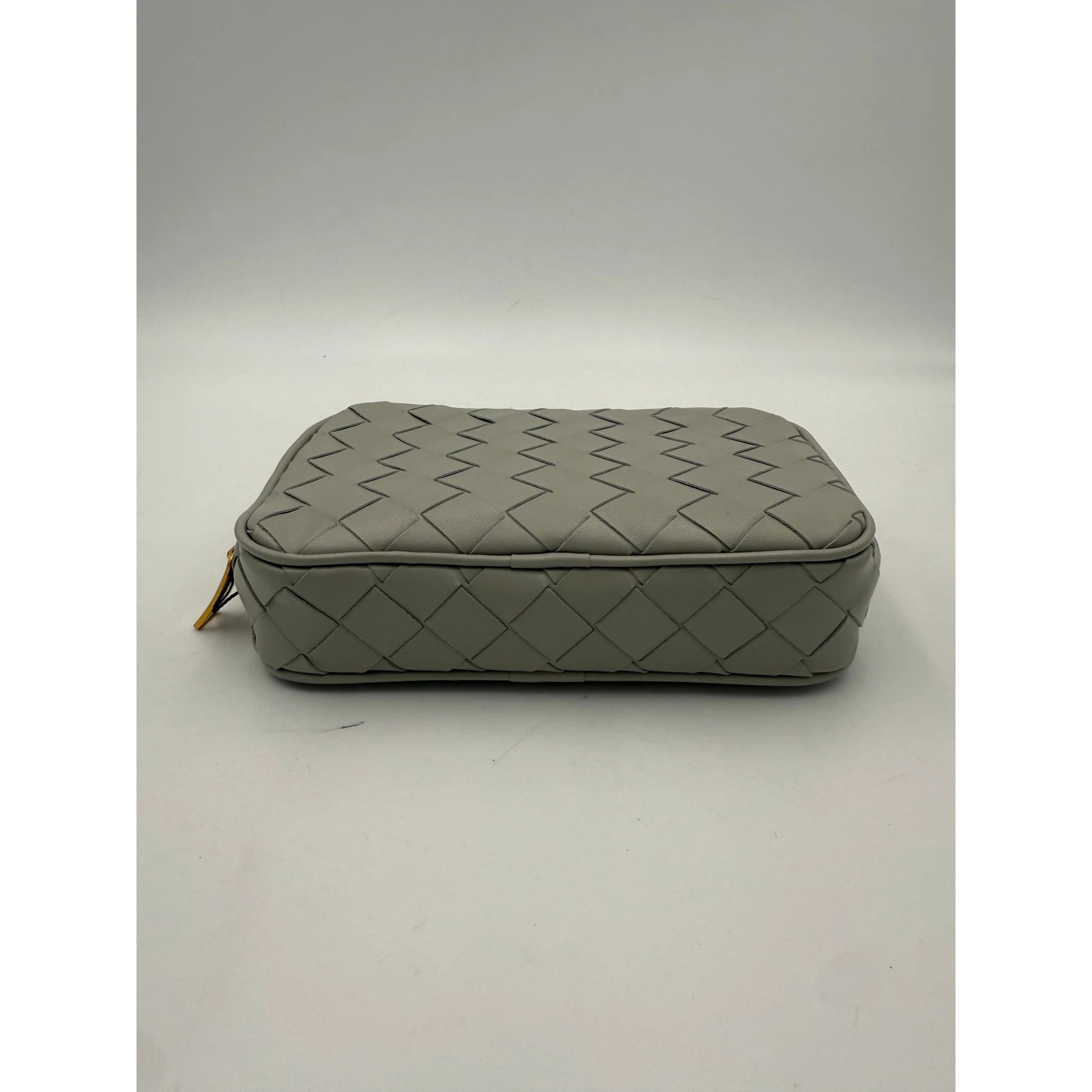BOTTEGA VENETA Intrecciato Clutch