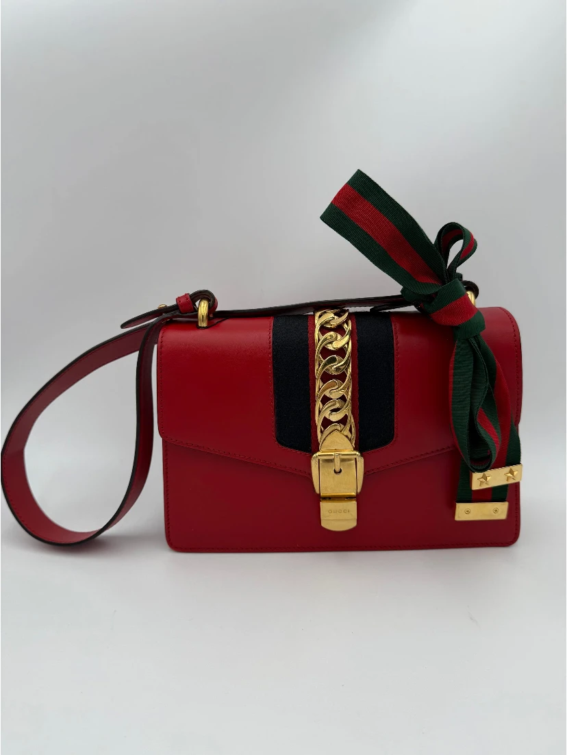 GUCCI SYLVIE Red Handbag