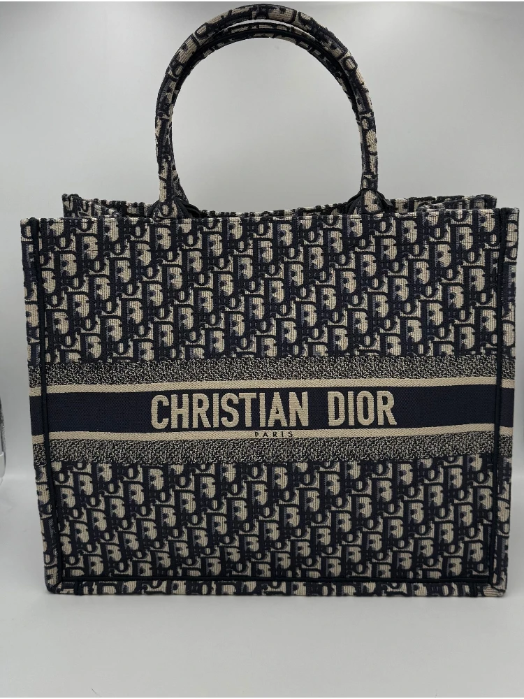 DIOR TOTE BOOK Grande Tote