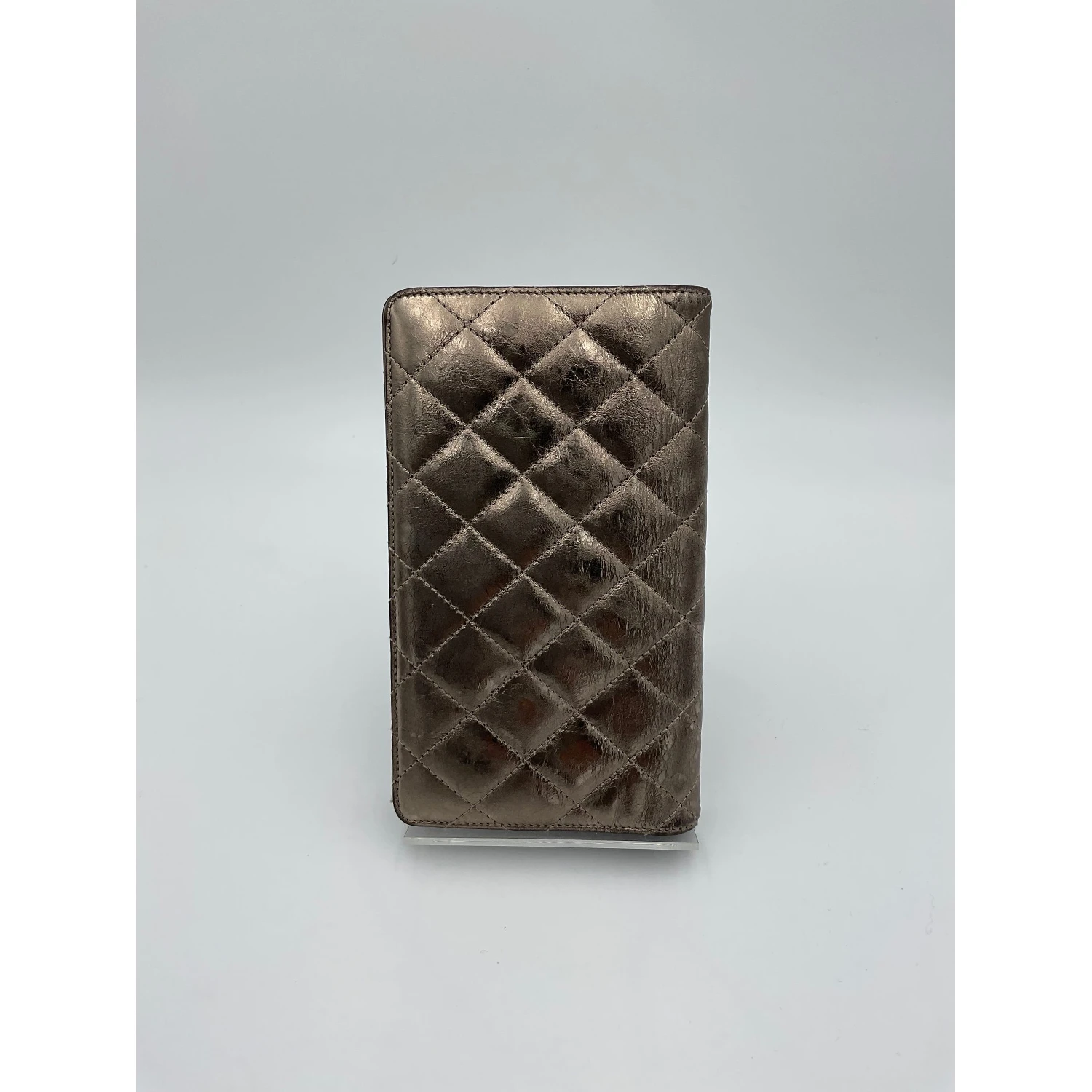 CHANEL Matèlassè Platinum Wallet