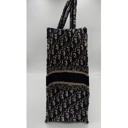 DIOR TOTE BOOK Grande Tote