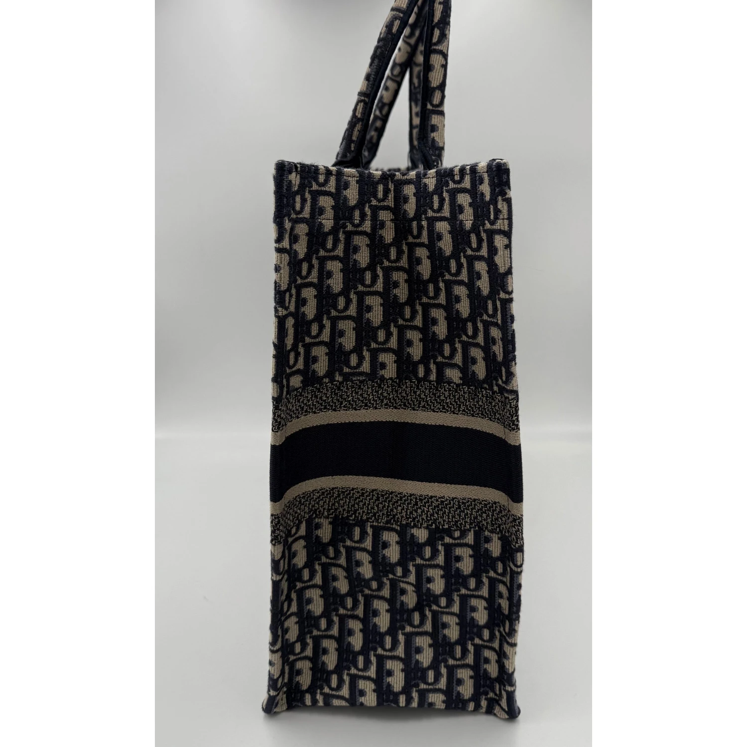 DIOR TOTE BOOK Grande Tote