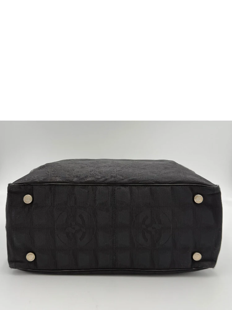 CHANEL Shopping Black Leather and Fabric Tote Bag alternative