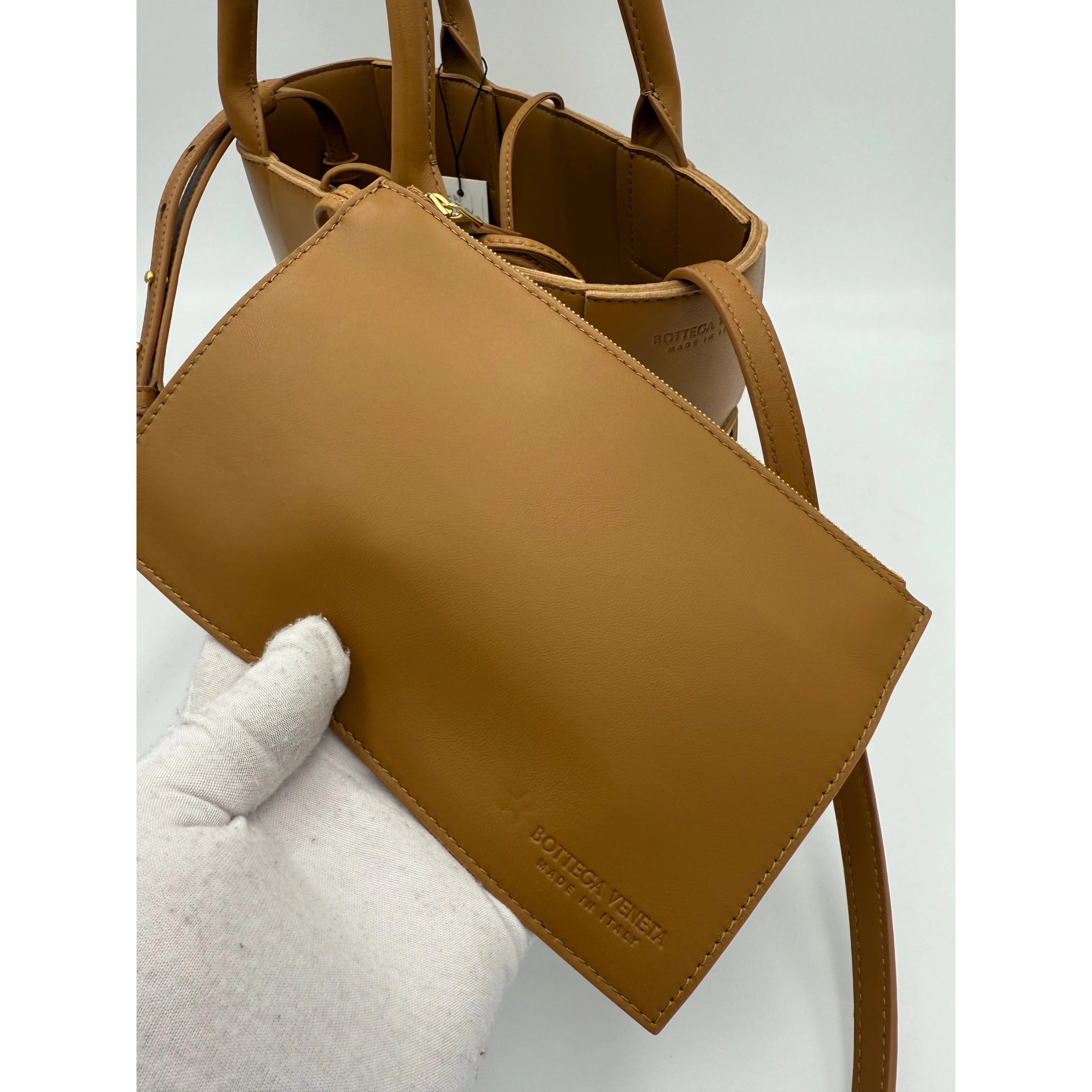 BOTTEGA VENETA ARCO Shoulder Bag