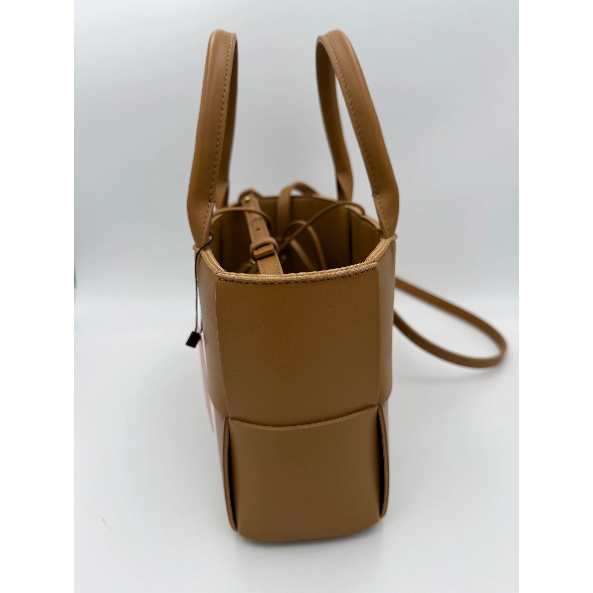 BOTTEGA VENETA ARCO Shoulder Bag