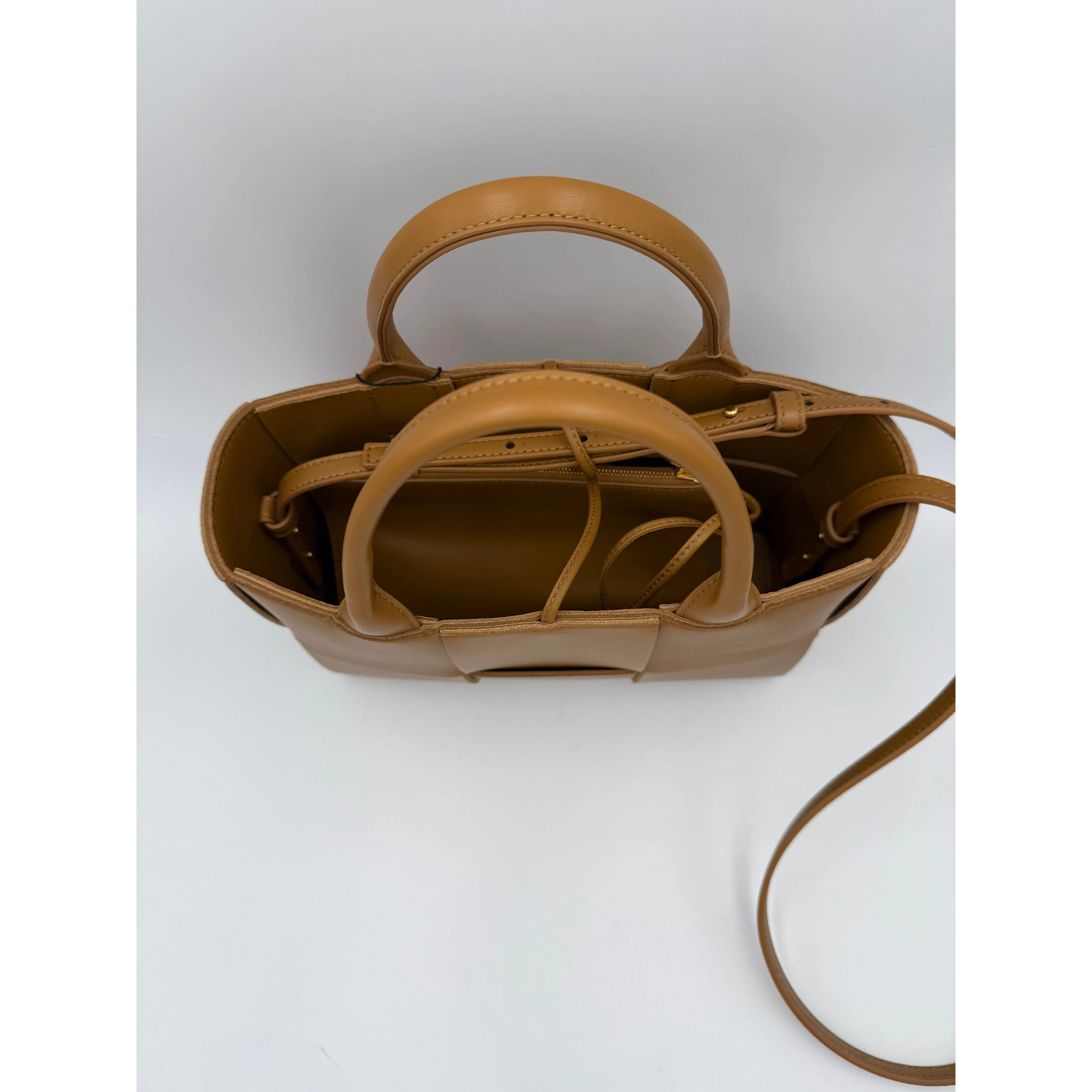 BOTTEGA VENETA ARCO Shoulder Bag