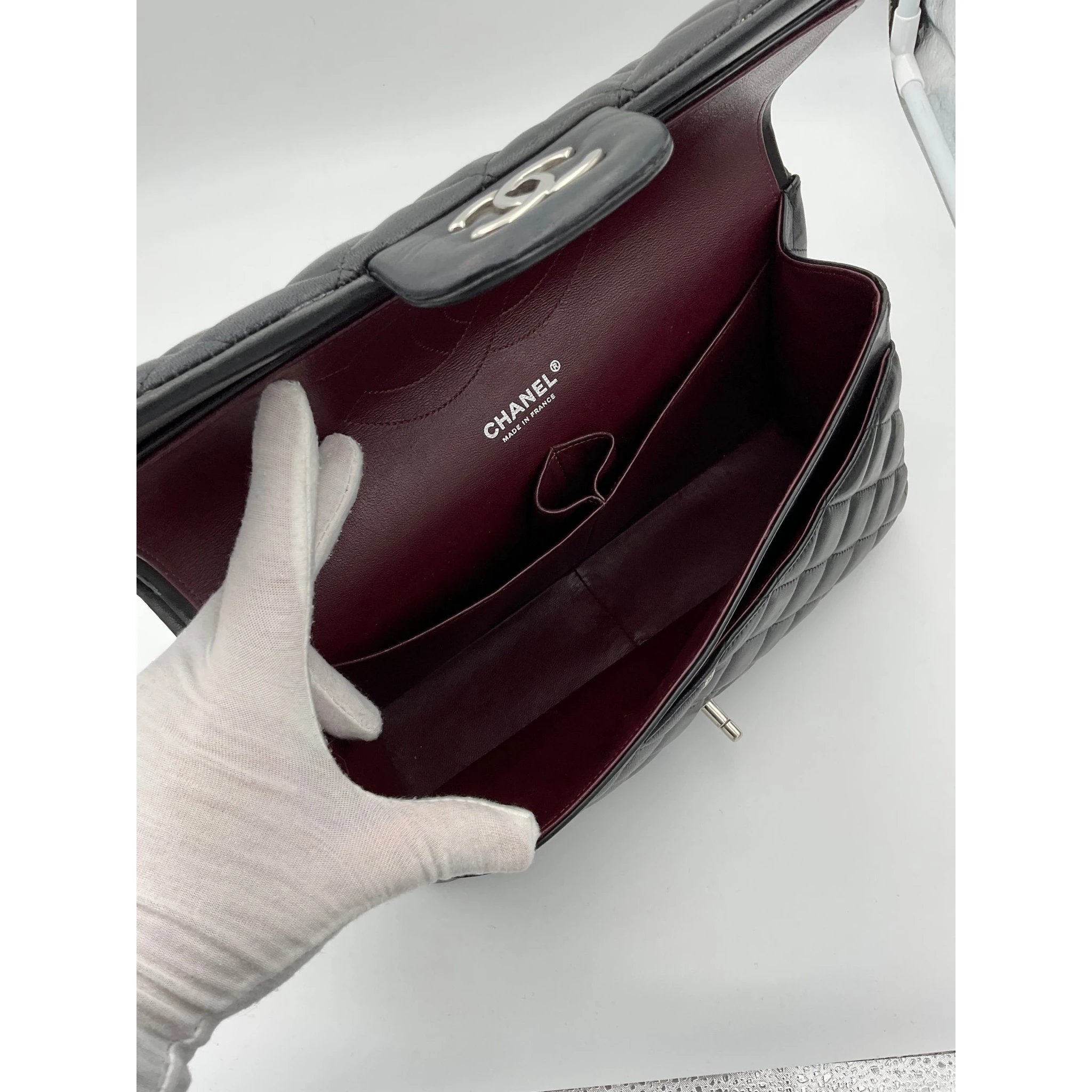 CHANEL Timeless Classique Jumbo Handbag