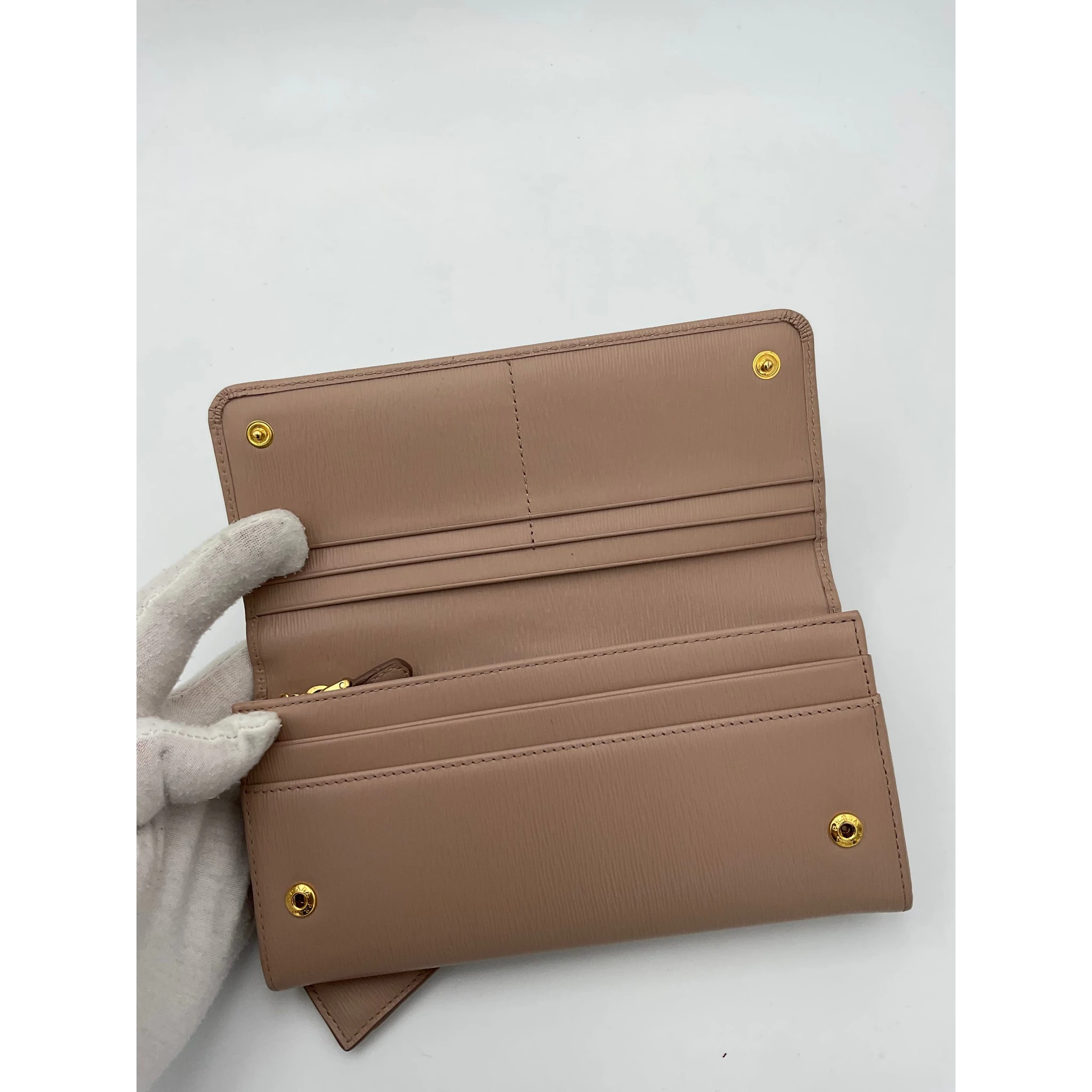 PRADA Powder Saffiano with Card Holder Wallet