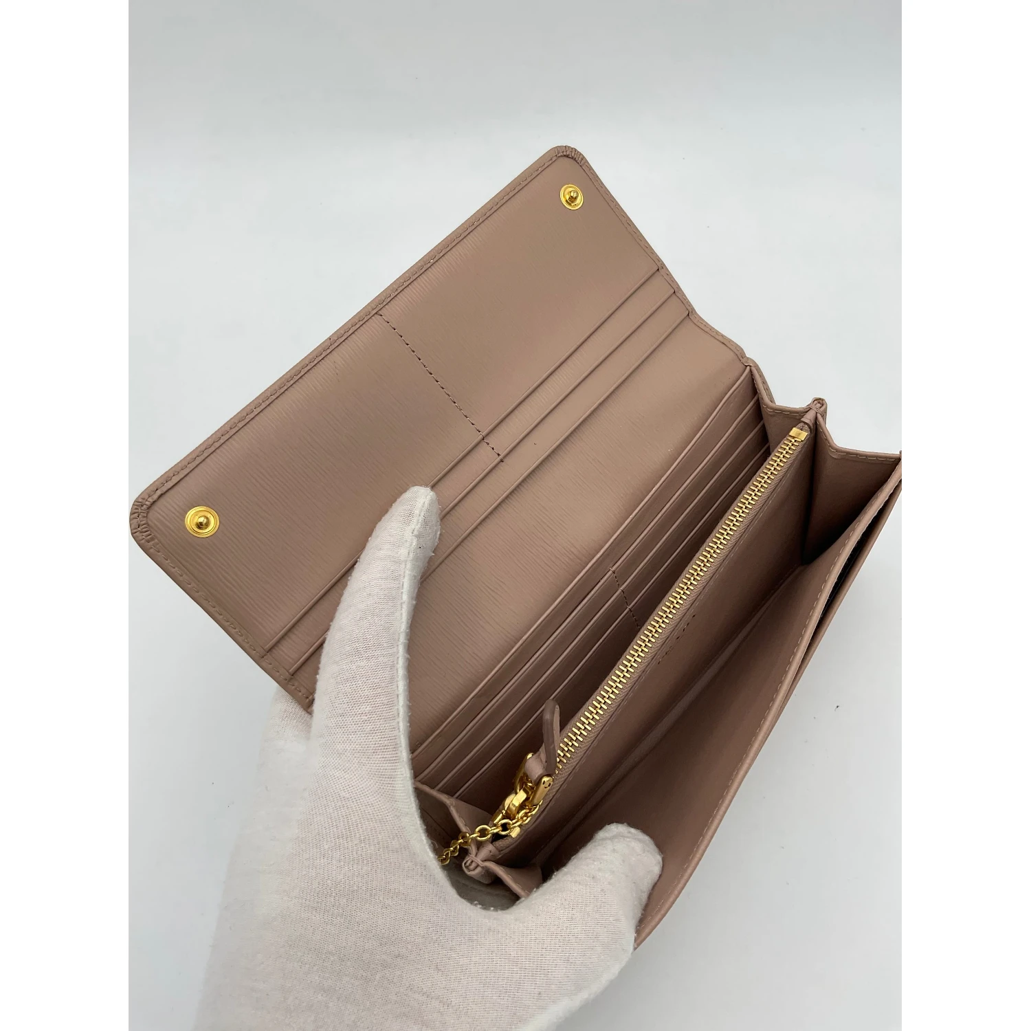 PRADA Powder Saffiano with Card Holder Wallet
