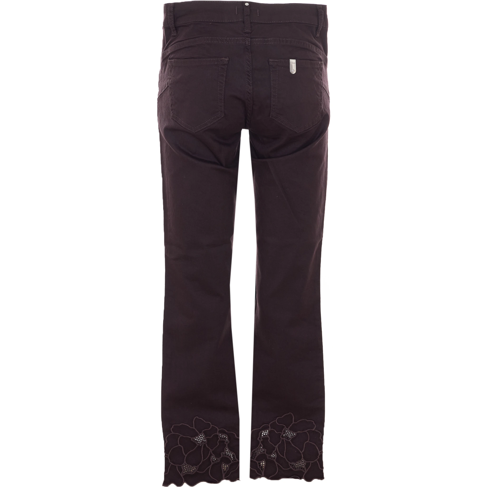 ليو جو جينز براون