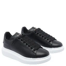 حذاء رياضي أسود من ألكسندر ماكوين