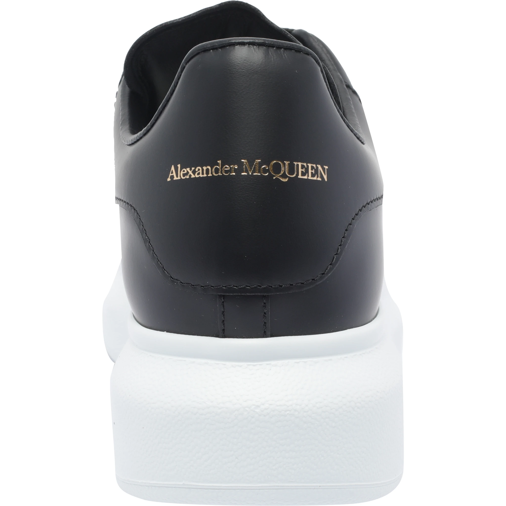 حذاء رياضي أسود من ألكسندر ماكوين