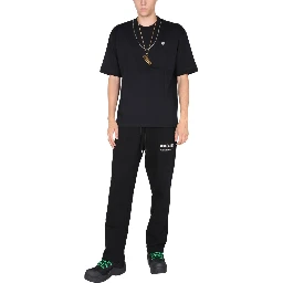 T-SHIRT WITH ICONIC CHAIN