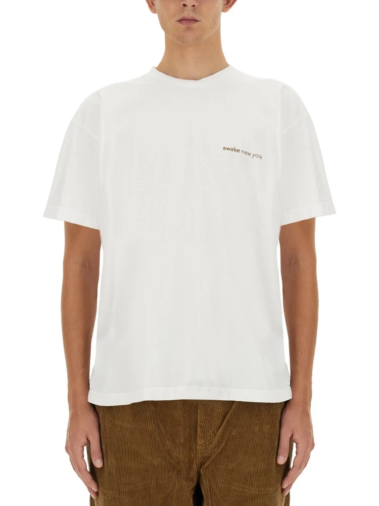 T-SHIRT WITH LOGO