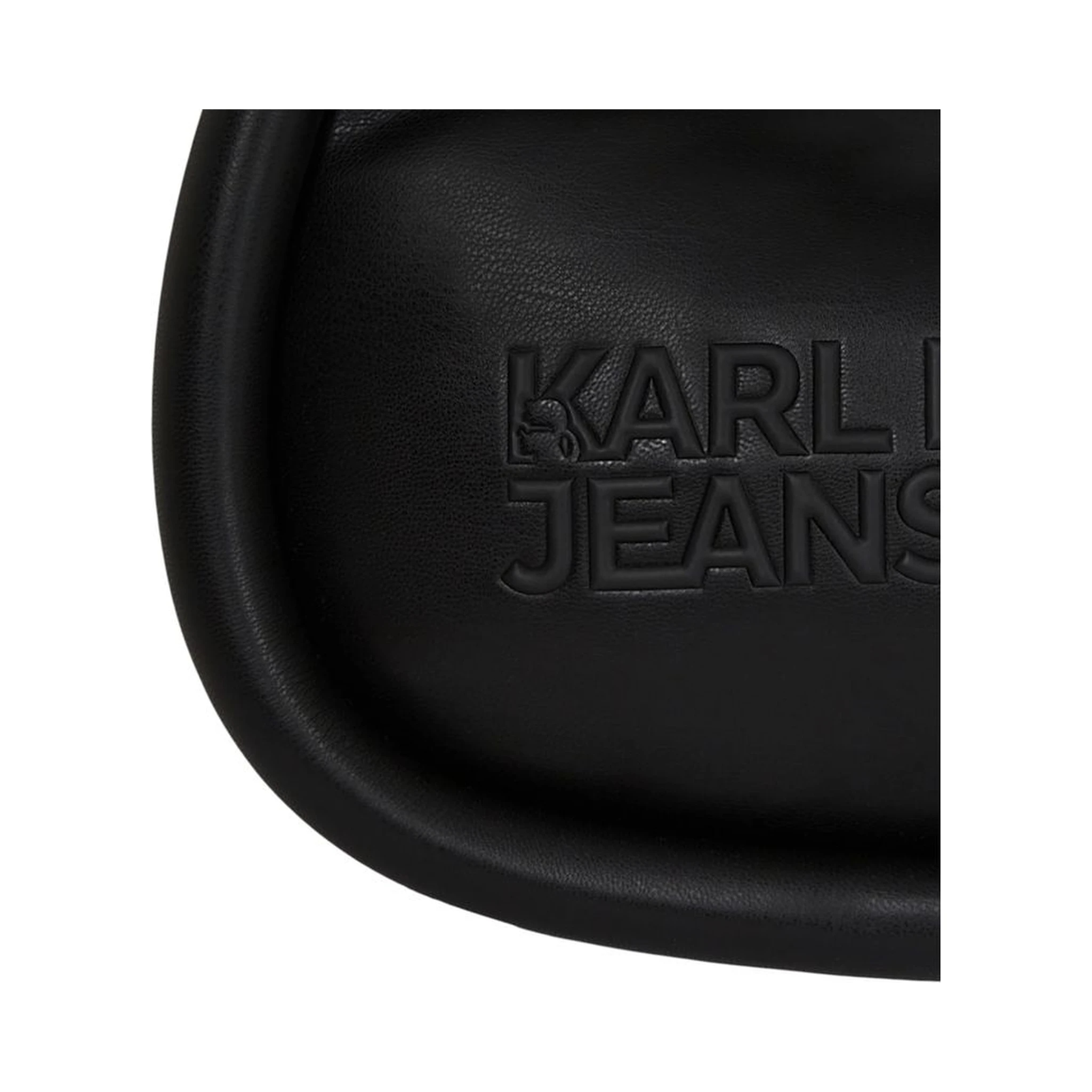 حقيبة يد من البولي إيثيلين الأسود