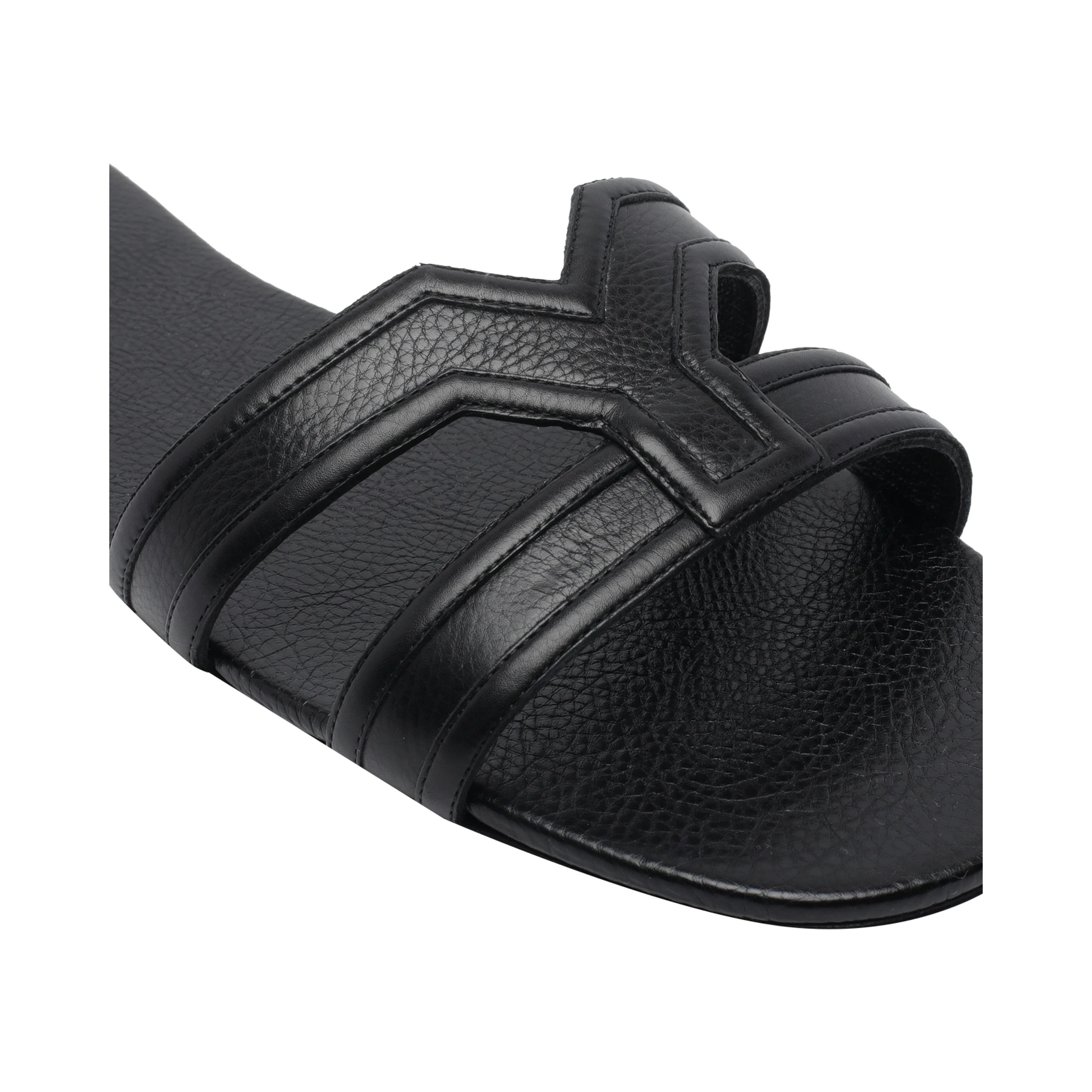 SAINT LAURENT  Black