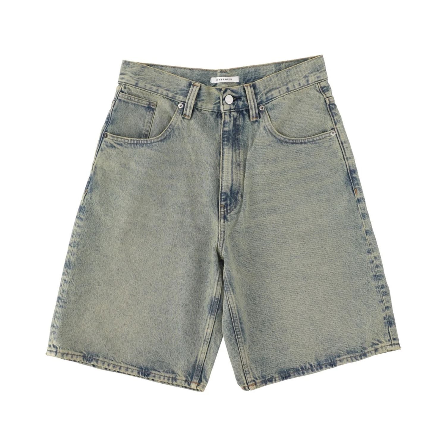 SHORTS IN DENIM