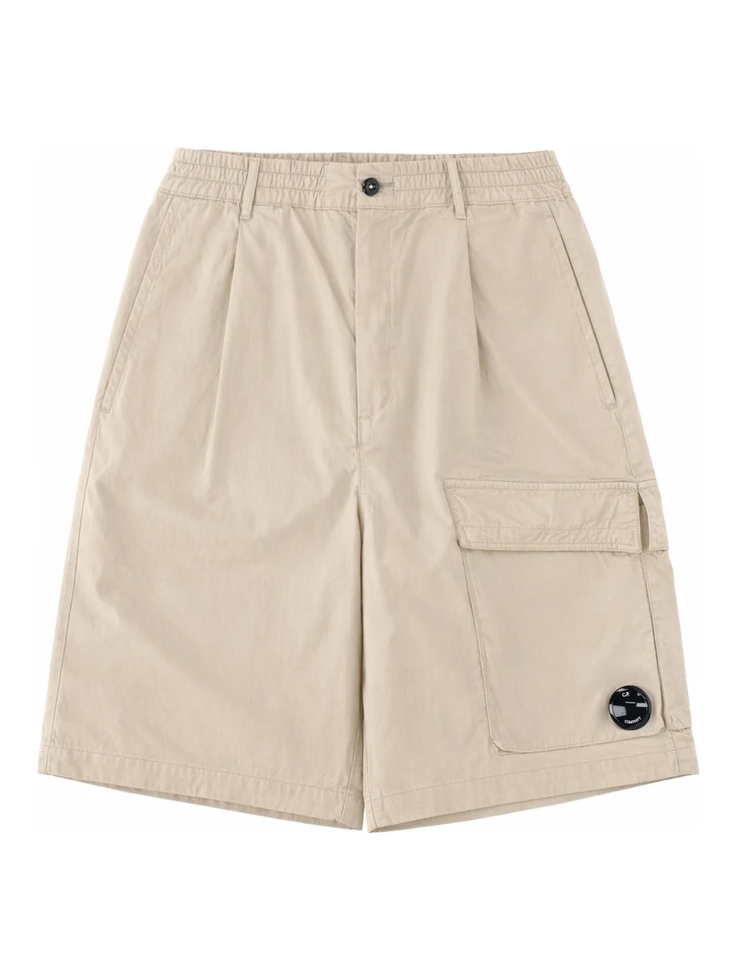 SHORTS CARGO CON PATCH LOGO