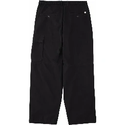 PANTALONE CARGO CON PATCH LOGO