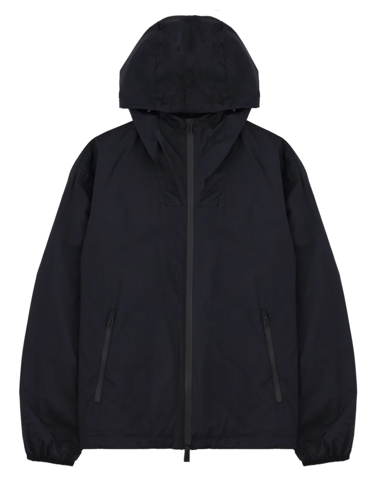 GIACCA CON ZIP E CAPPUCCIO