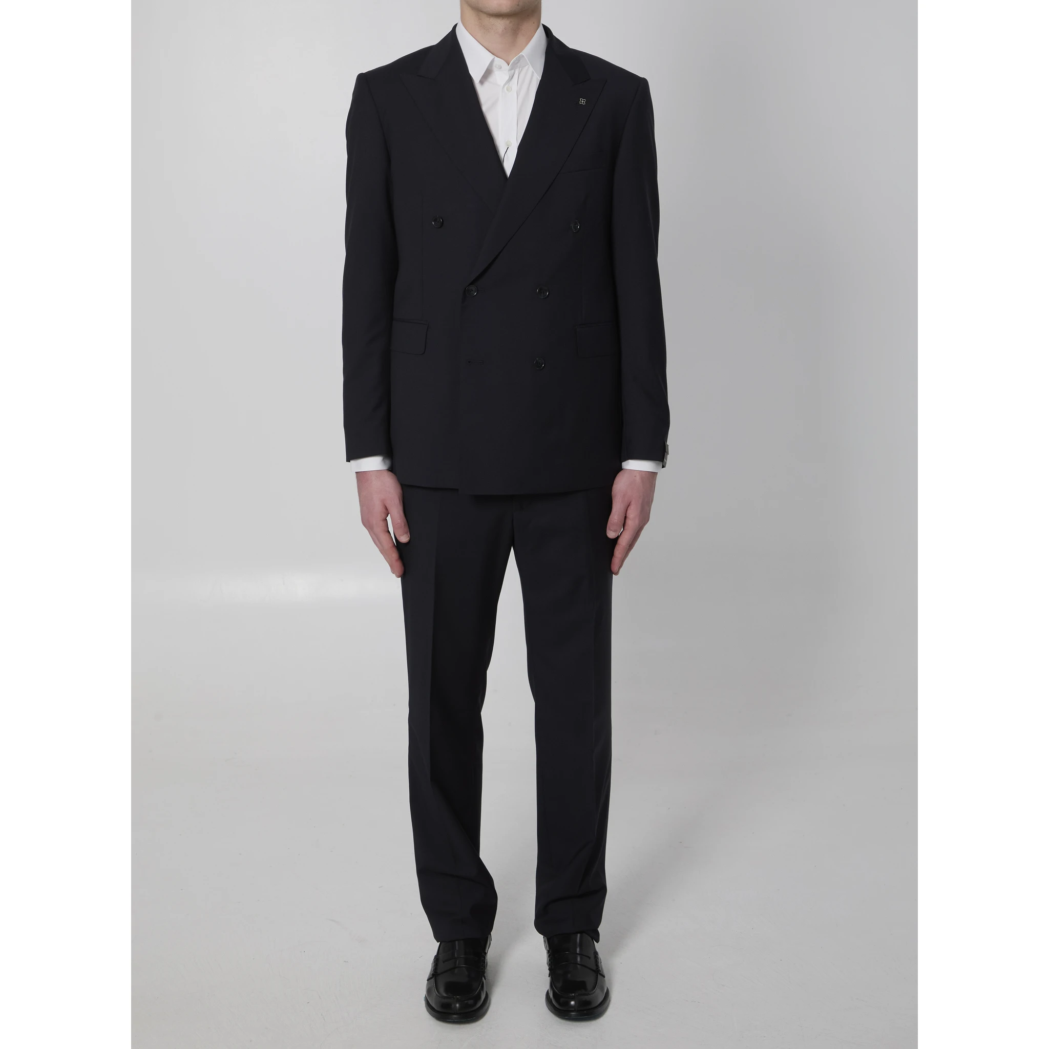 Super 110s virgin wool double-breasted suit