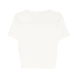 تيشيرتات وبولو بيضاء من تصميم ليو جو