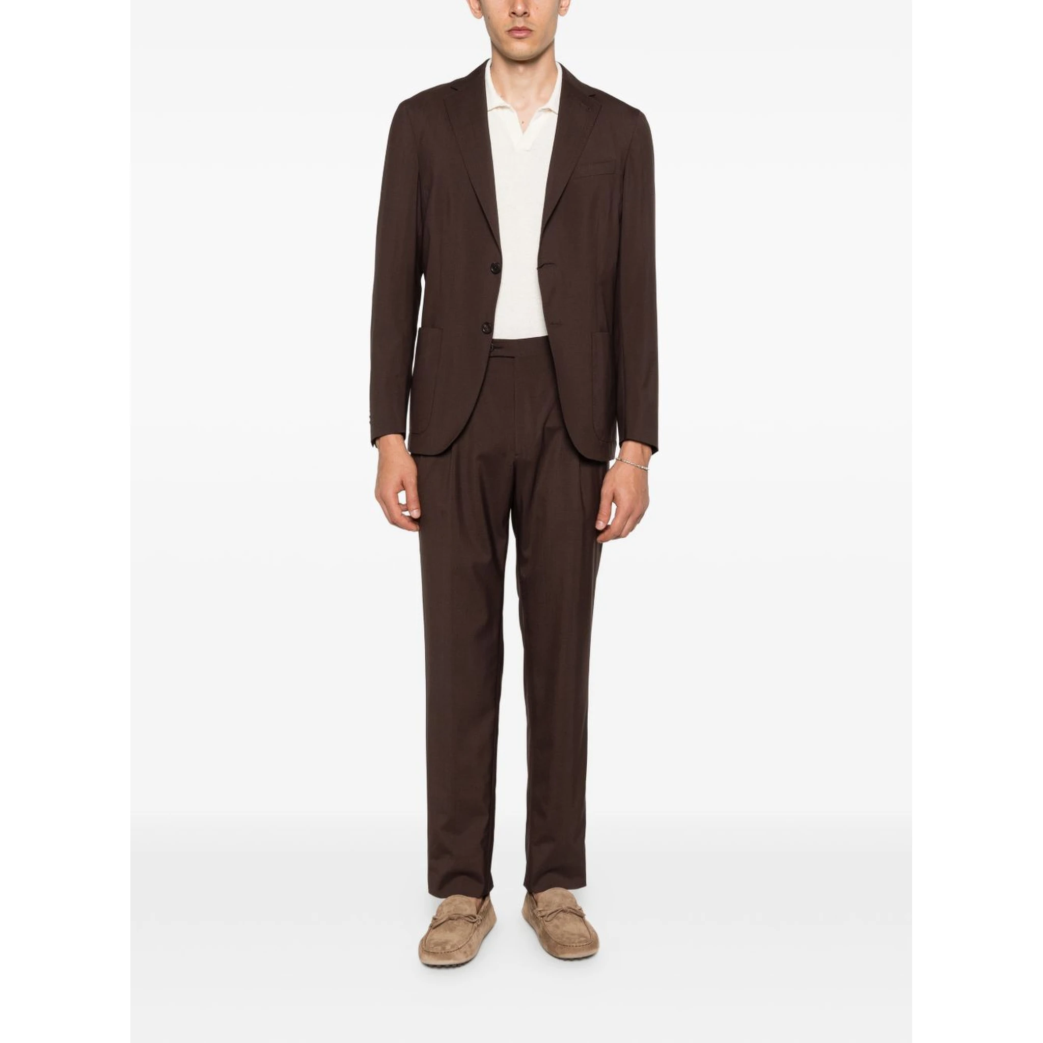 جاكيتات كورنيلياني بنية اللون