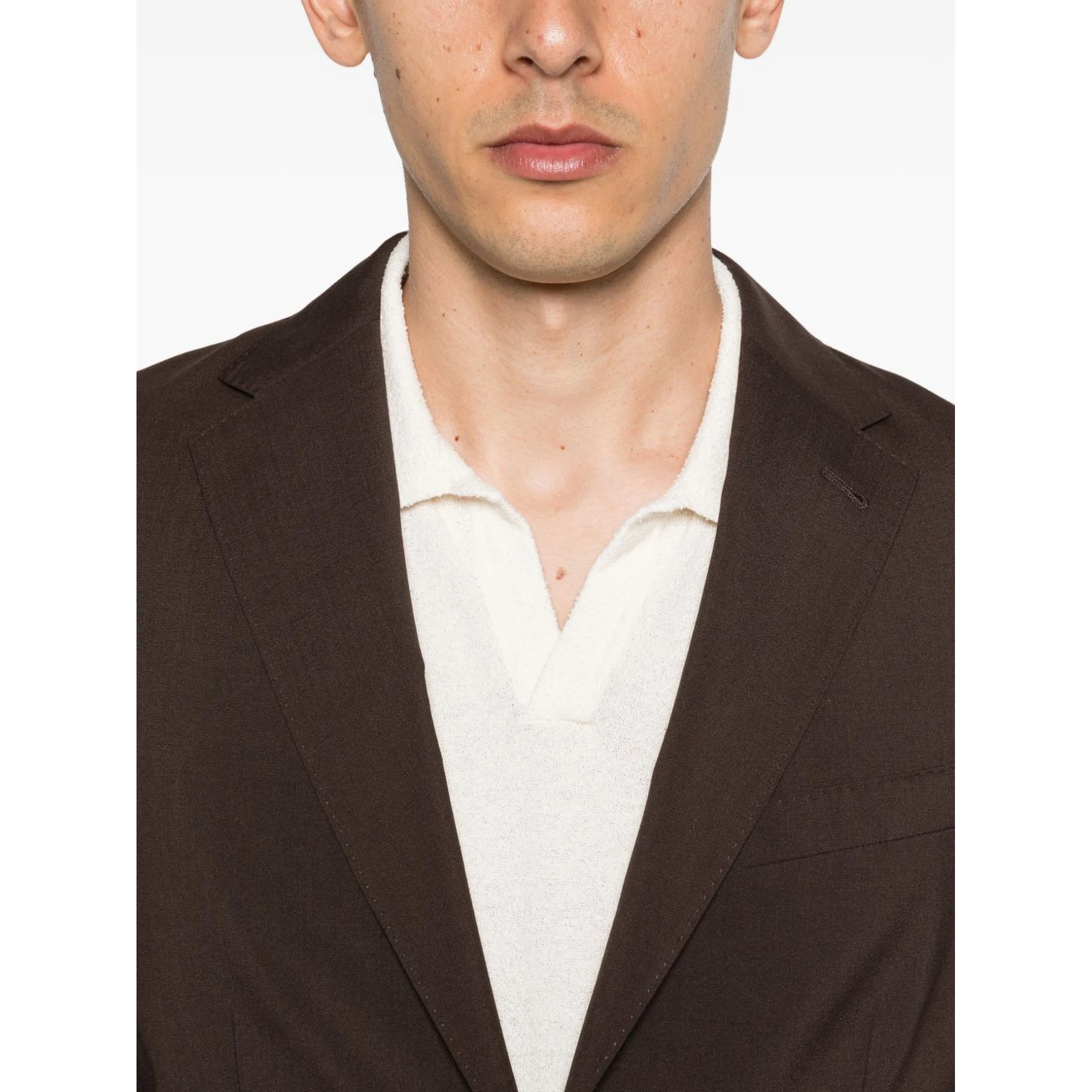 جاكيتات كورنيلياني بنية اللون