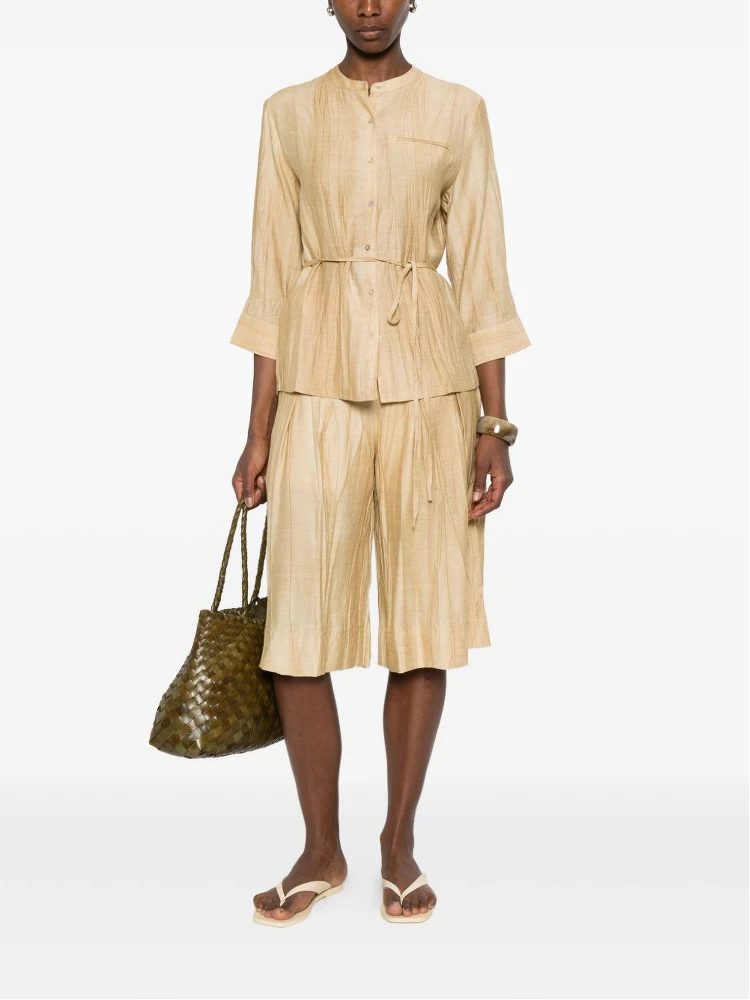 Yerse Shorts Cream alternative