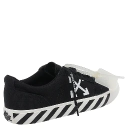 OFF WHITE  Black