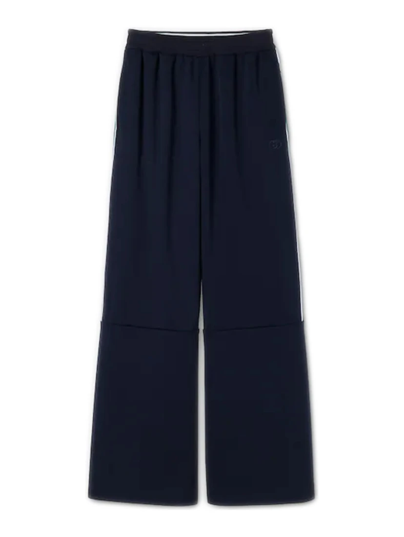 غوتشي ملابس جاهزة... أزرق