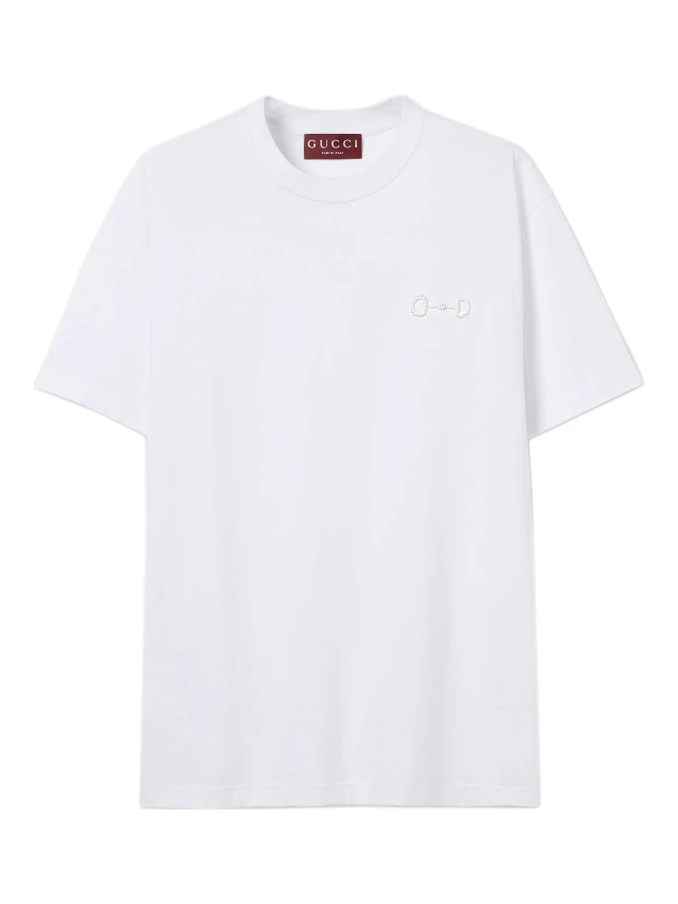 تيشيرتات وبولو بيضاء من غوتشي