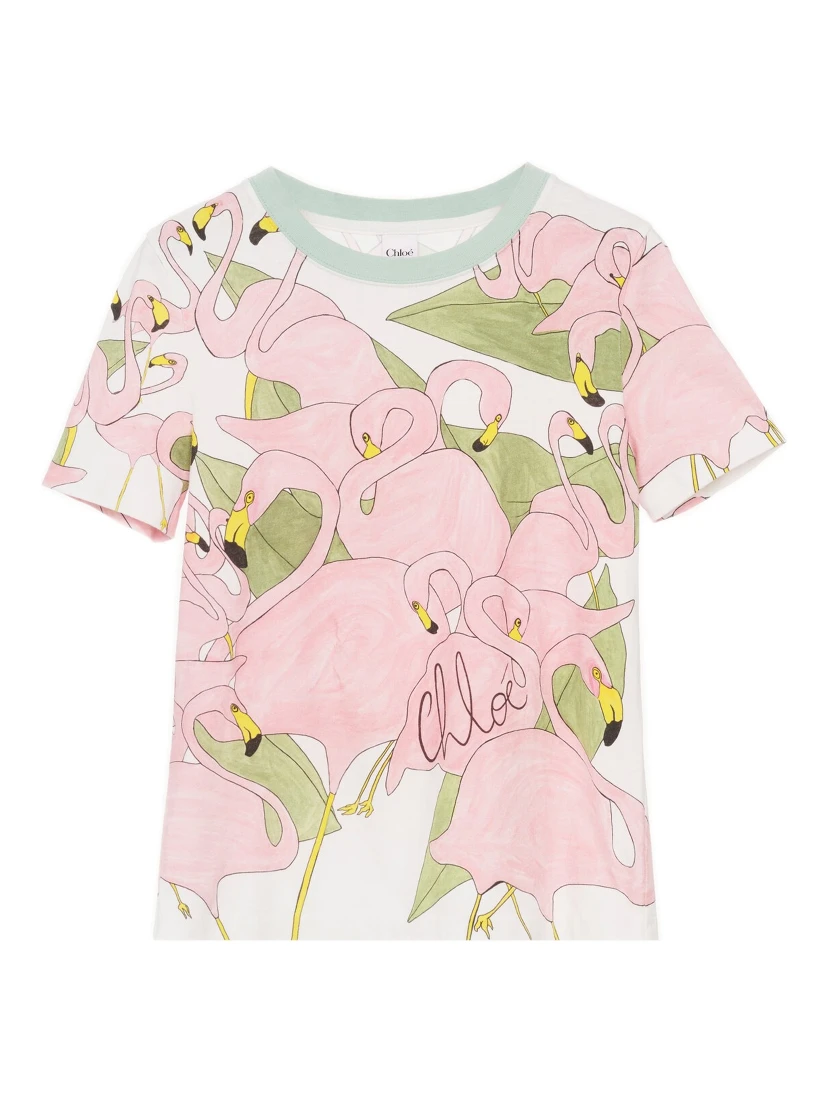 تيشيرتات وبولو من كلوي باللون الأبيض