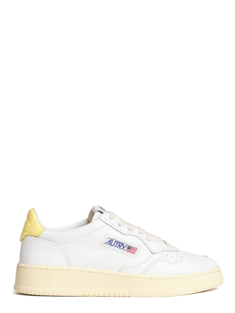 Sneakers Medalist Low In Pelle Bianca, Lemon Meringue