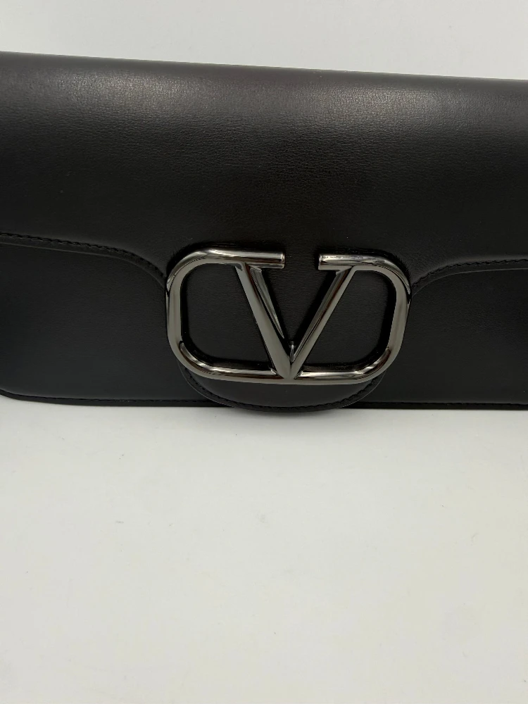 VALENTINO GARAVANI VLOGO Black Handbag