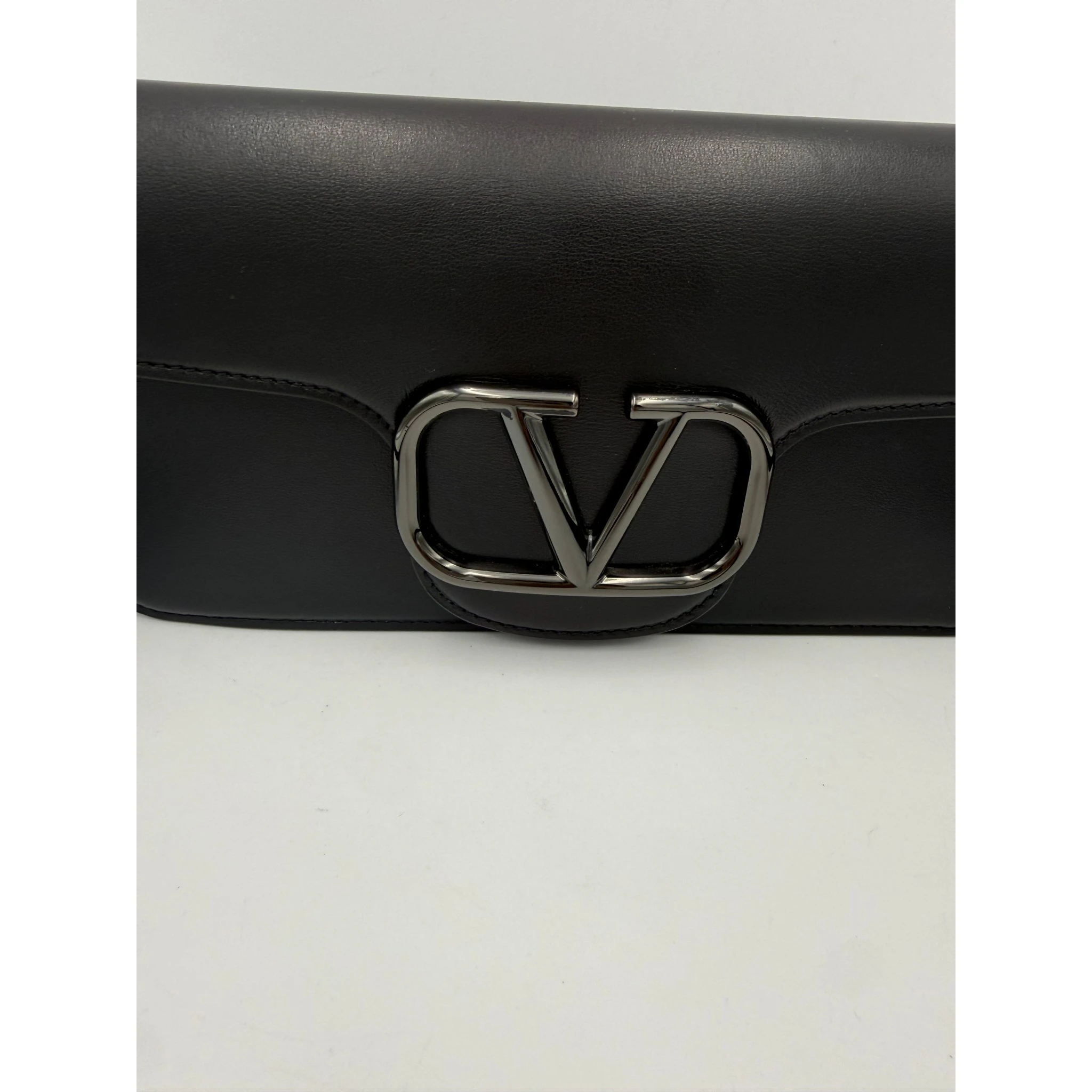 VALENTINO GARAVANI VLOGO Black Handbag