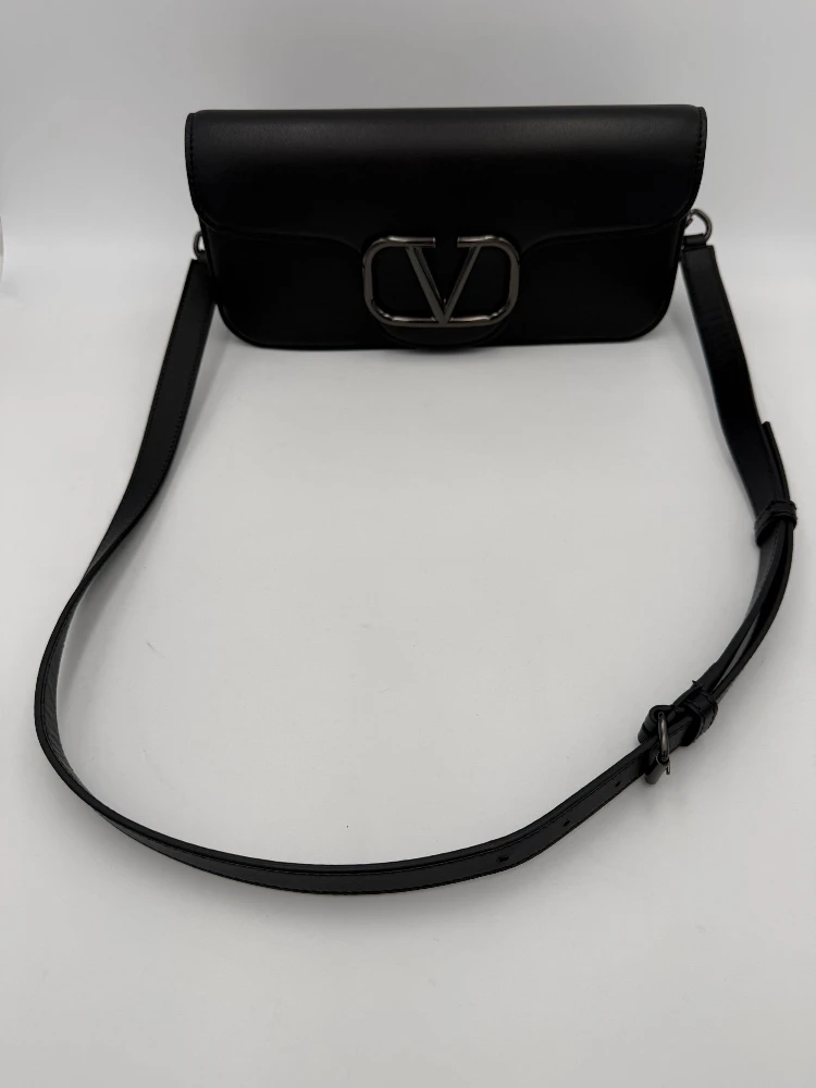 VALENTINO GARAVANI VLOGO Black Handbag alternative