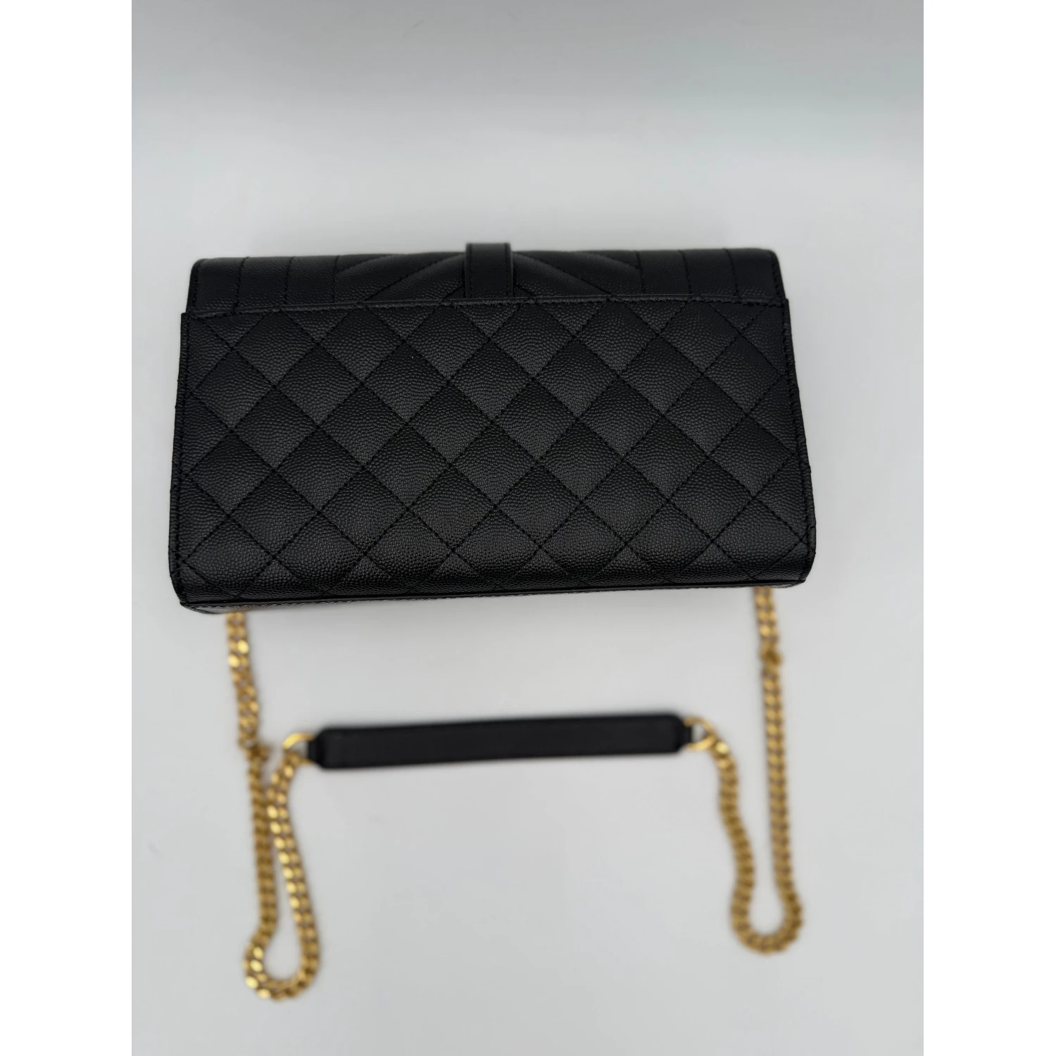 SAINT LAURENT ENVELOPE SMALL in Black Grained Leather Handbag