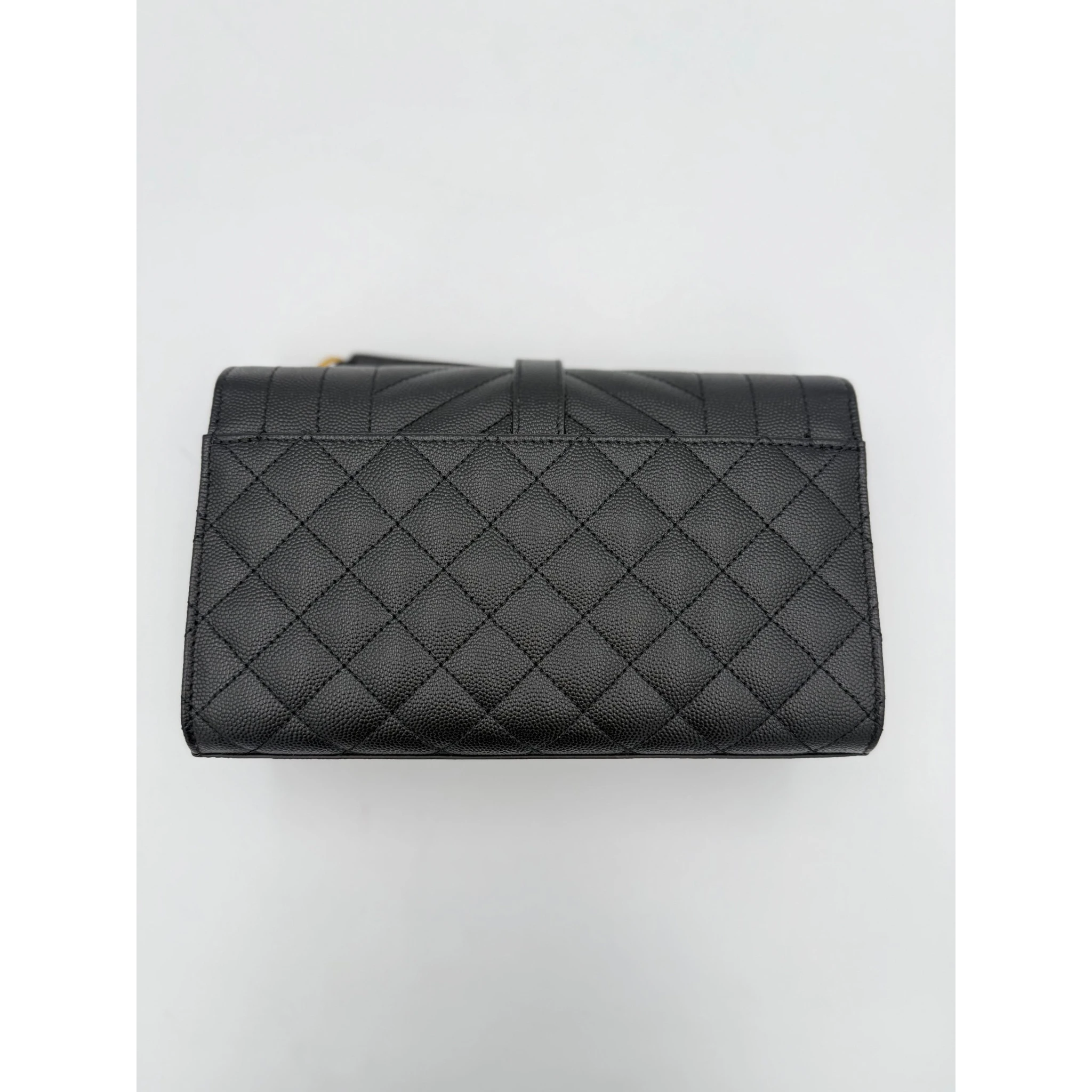SAINT LAURENT ENVELOPE SMALL in Black Grained Leather Handbag