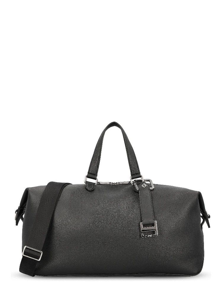 حقائب فندي.. أسود